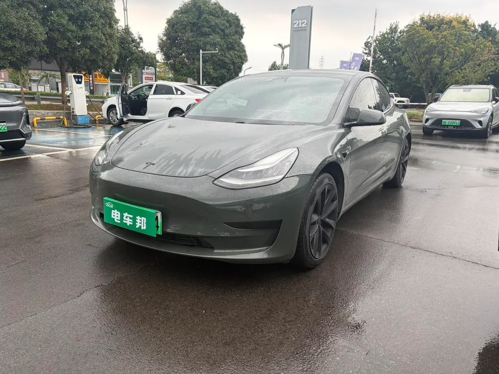 Tesla Model 3, 2020