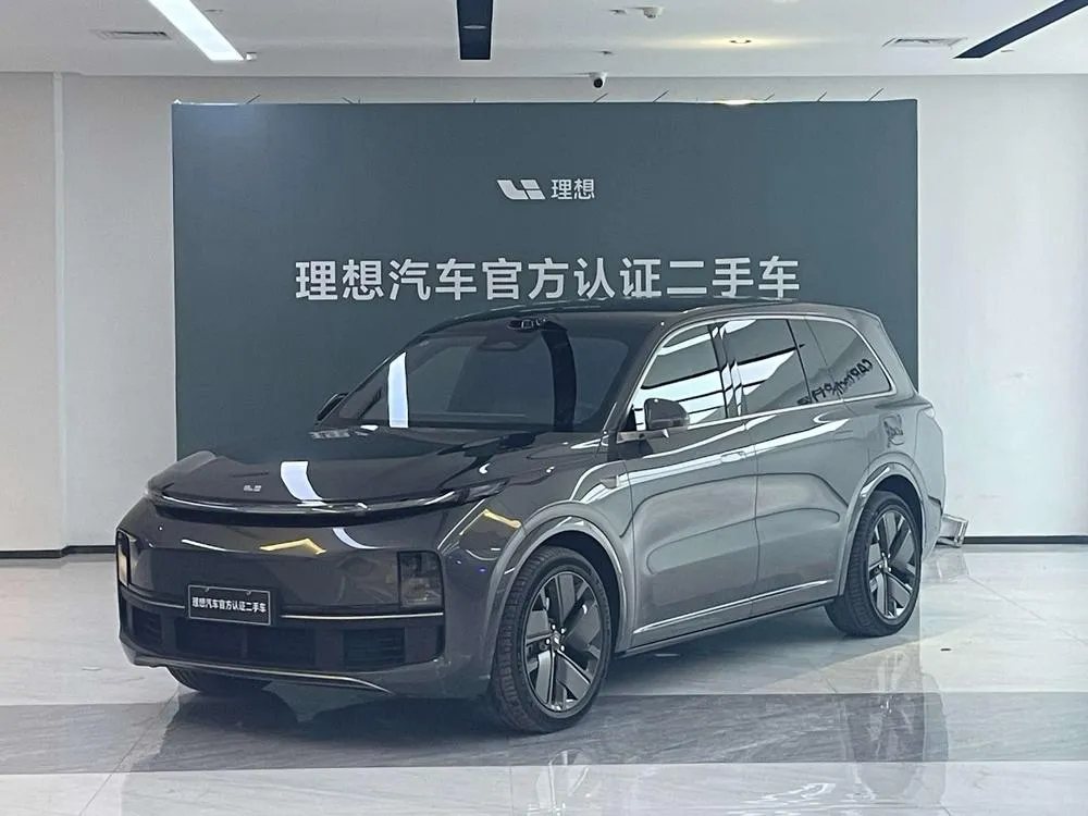 Li Auto L9, 2025