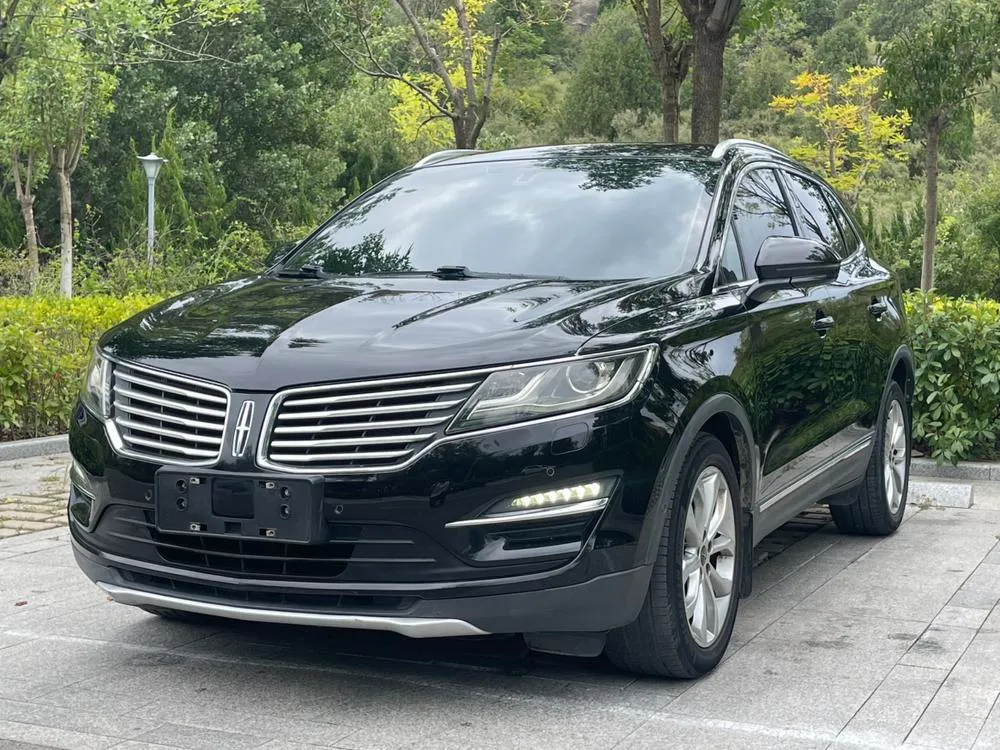 Lincoln MKC, 2014