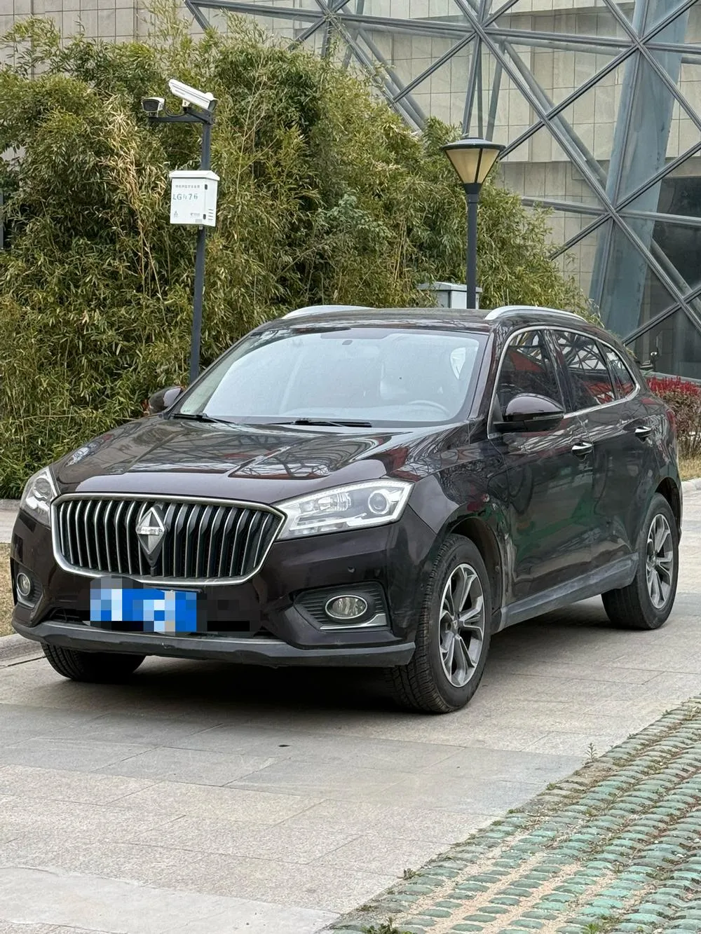 Borgward BX7, 2016