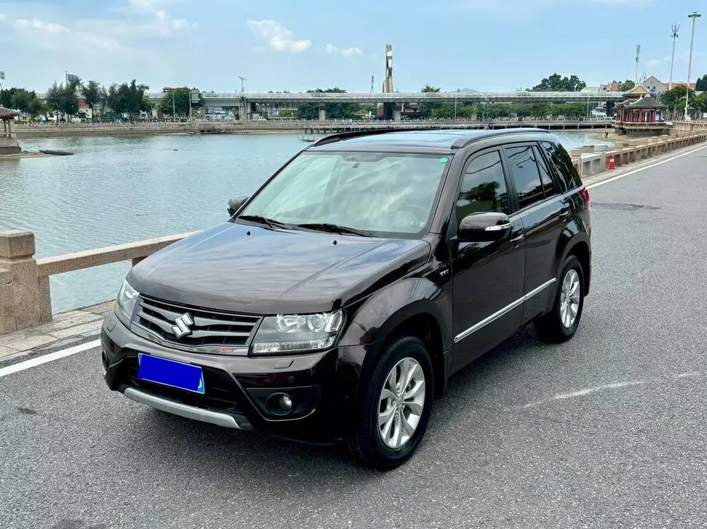 Suzuki Grand Vitara, 2012