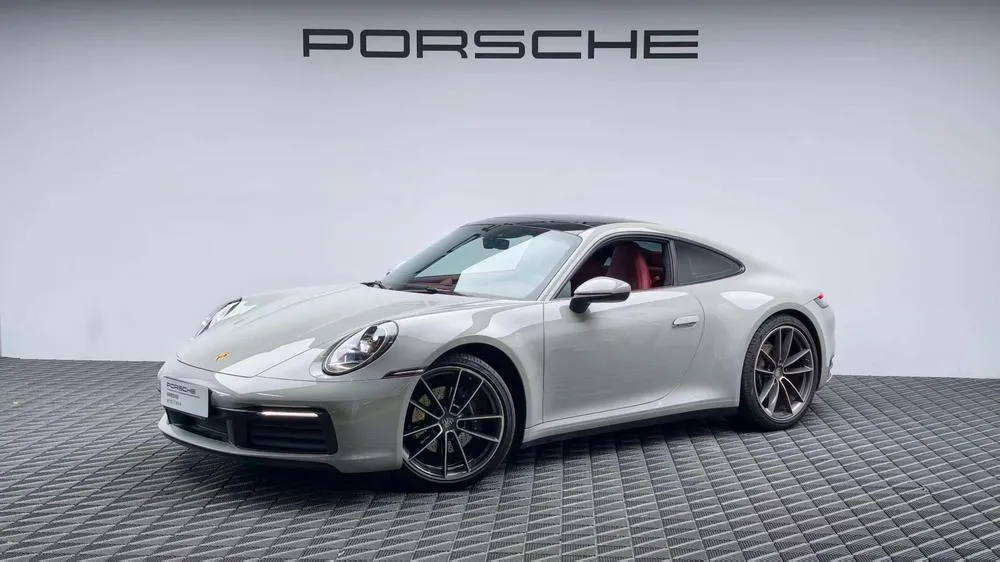 Porsche 911, 2023