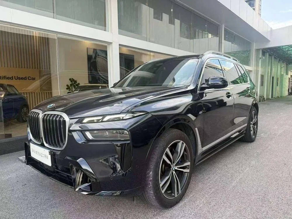 BMW X7 xDrive40i Prestige Version M Sport, 2023 — фото 1