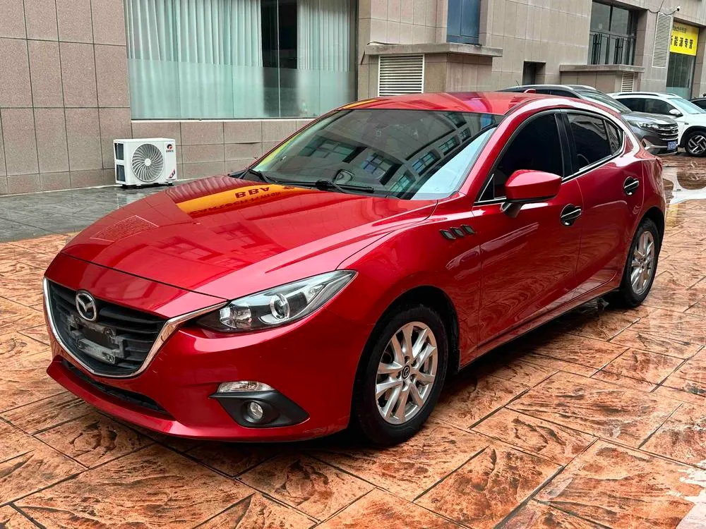 Mazda 3 Axela, 2016