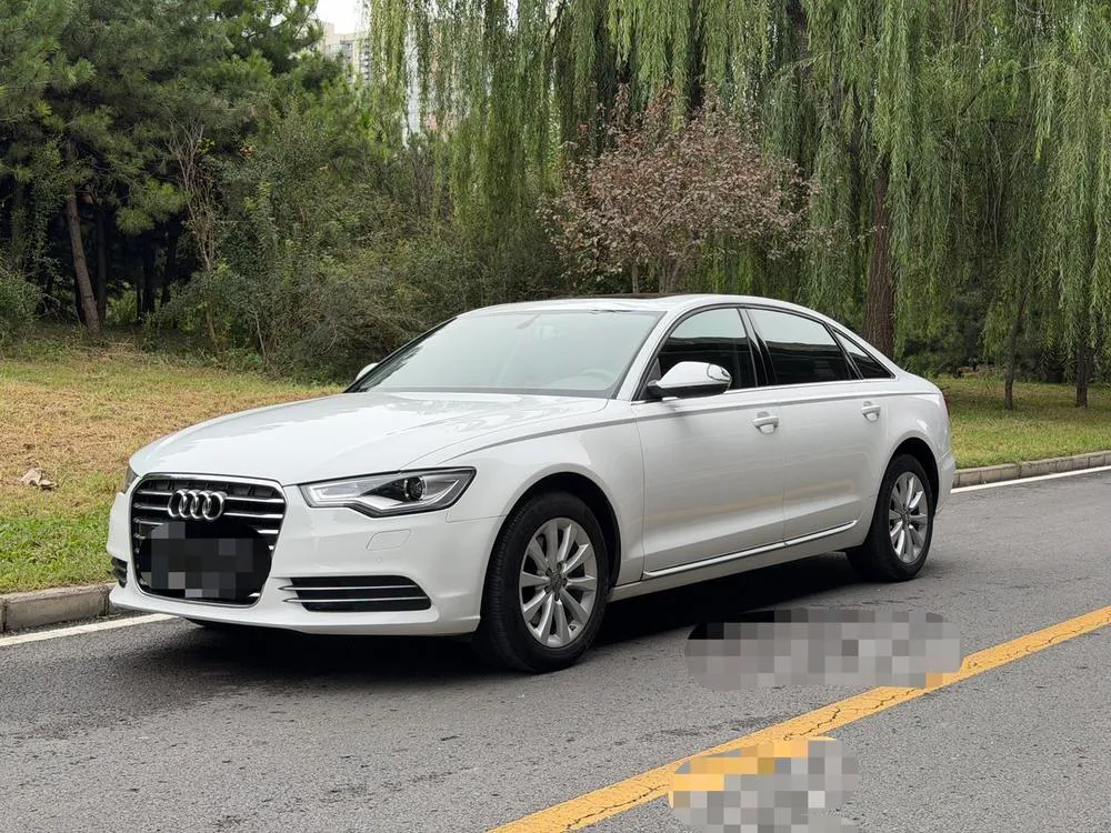 Audi A6L, 2015