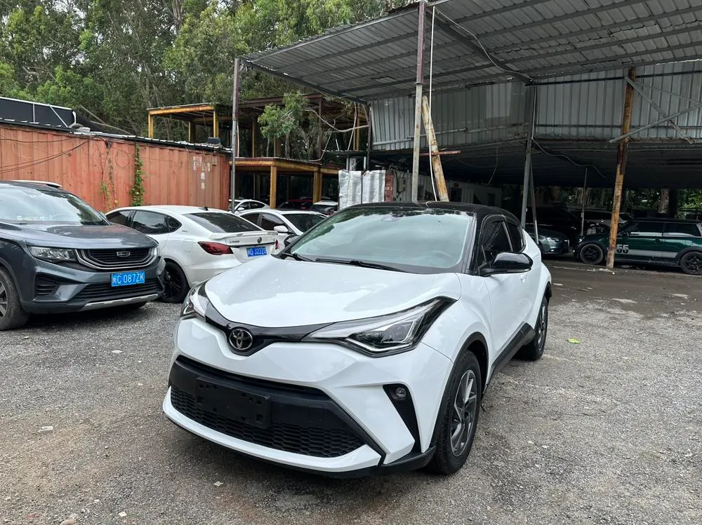 Toyota C-HR, 2023