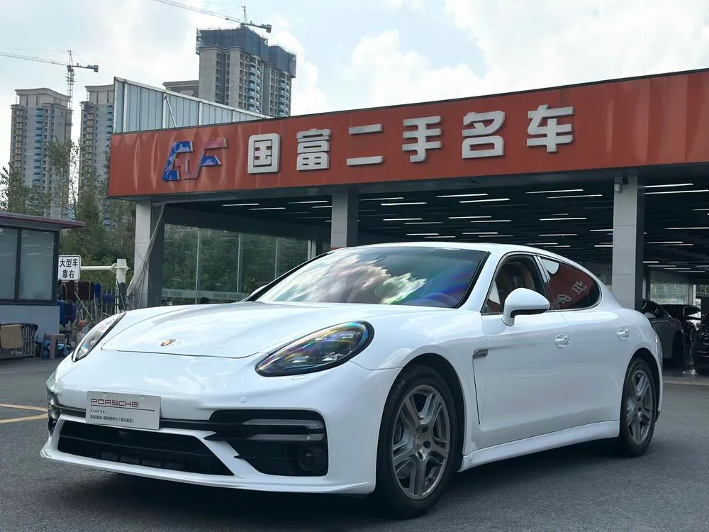 Porsche Panamera, 2010