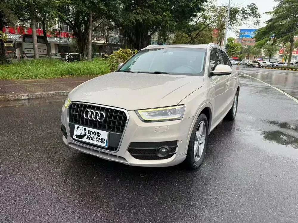 Audi Q3 35 TFSI quattro Luxury Version, 2013 — фото 1