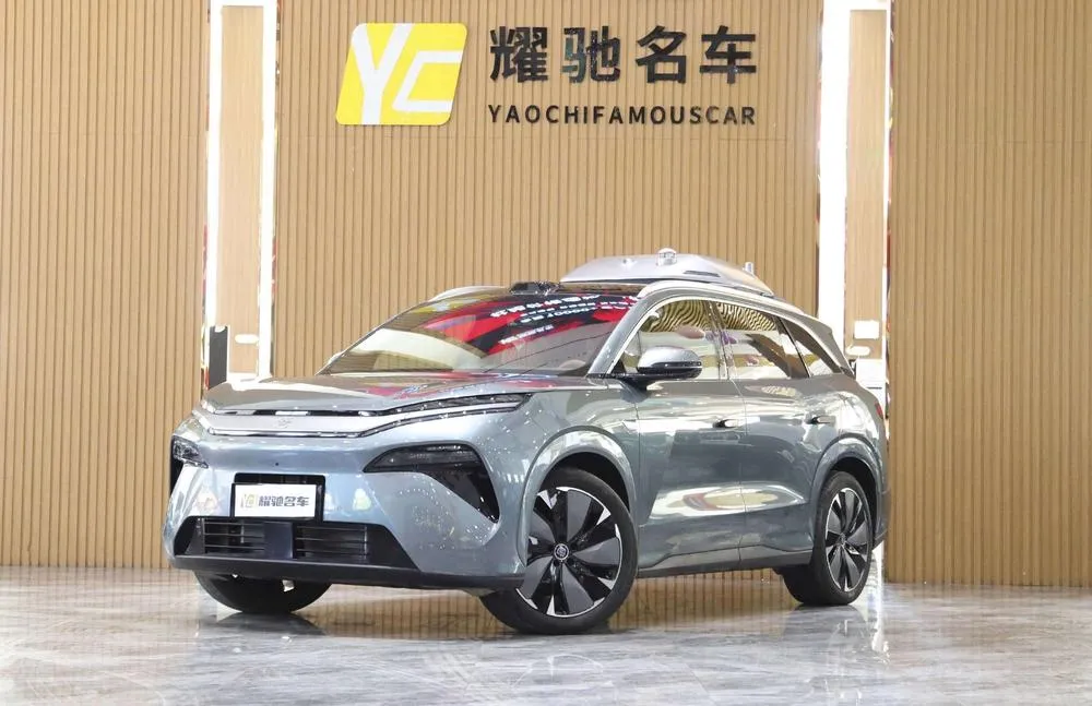 BYD Tang L DM, 2025