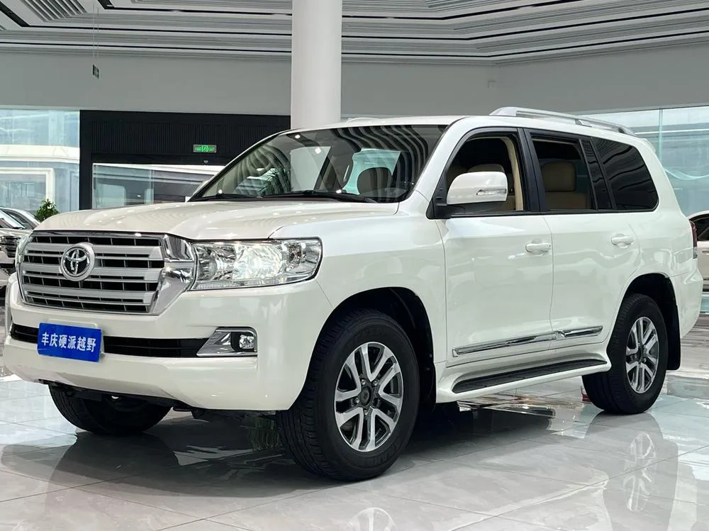 Toyota Land Cruiser (Import) 4.0L Auto 4WD 5 Seater Parallel Import, 2016 — фото 1