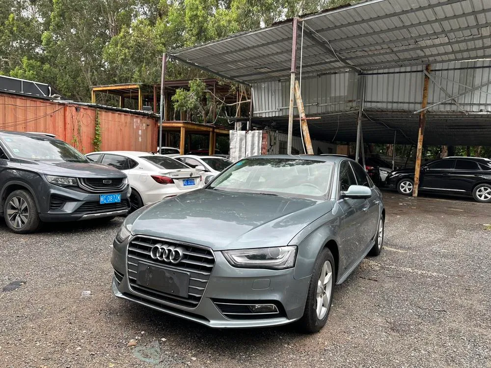 Audi A4L, 2013