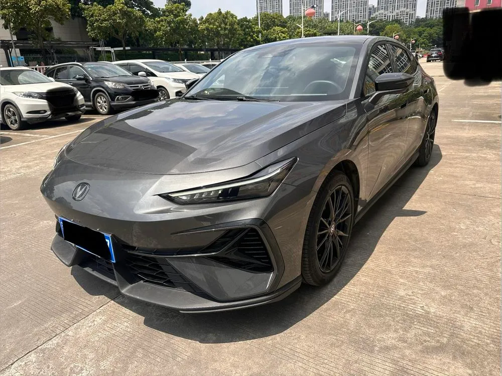 Changan UNI-V, 2025