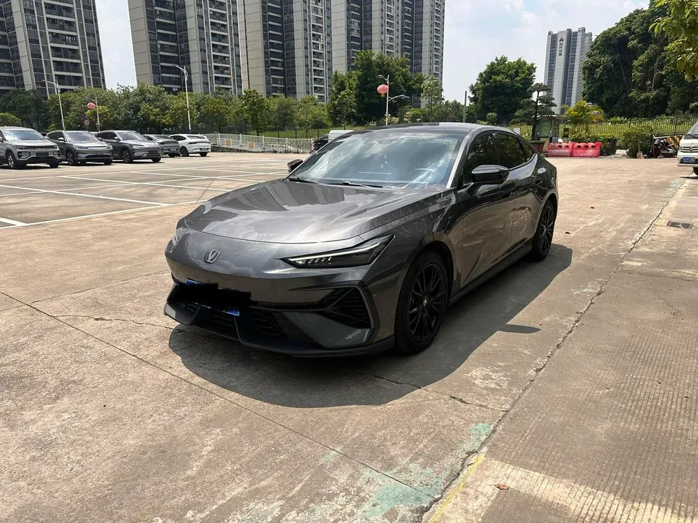Changan UNI-V, 2025