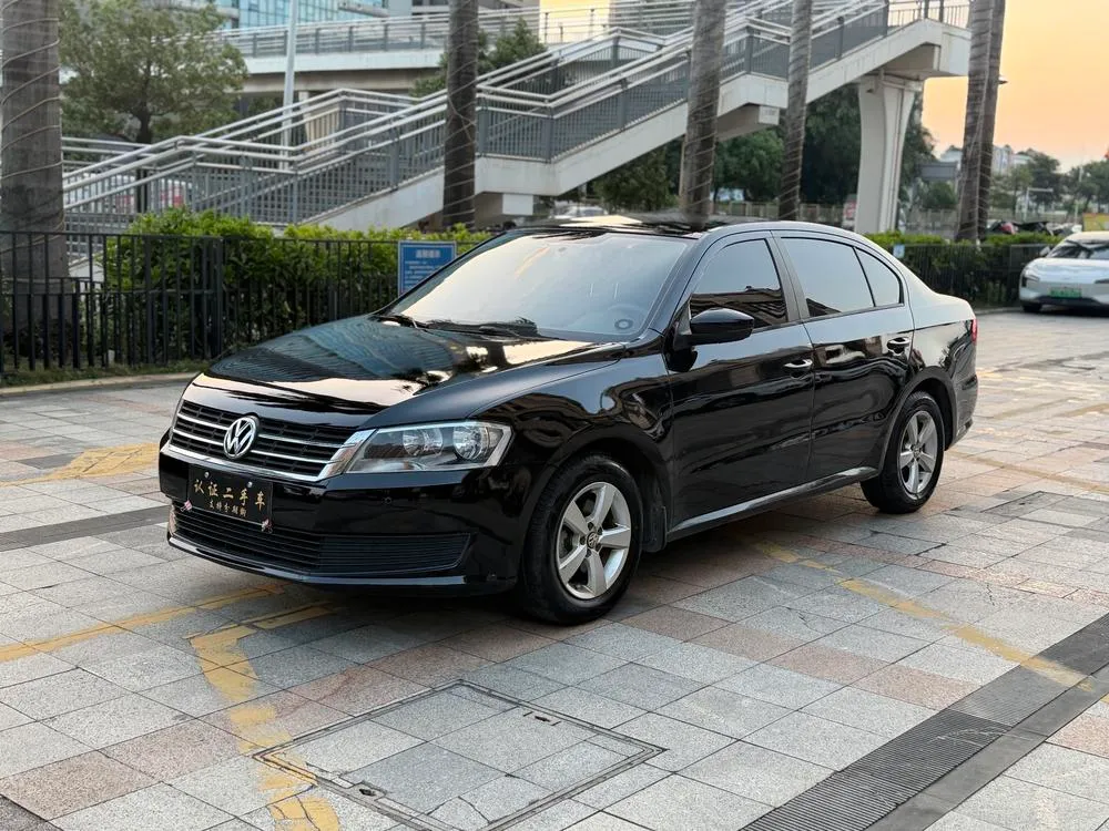 Volkswagen Lavida, 2013