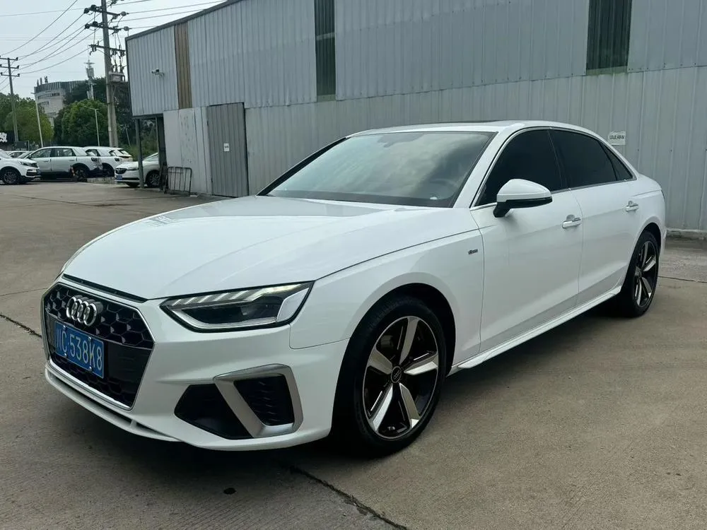 Audi A4L, 2020
