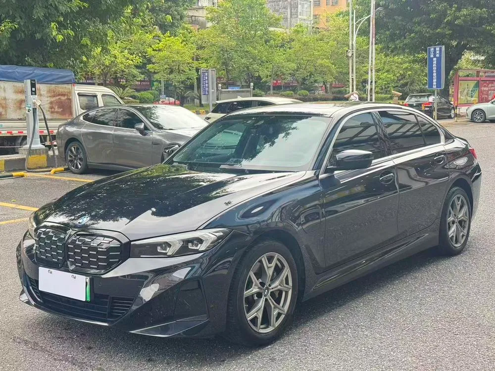 BMW i3, 2023