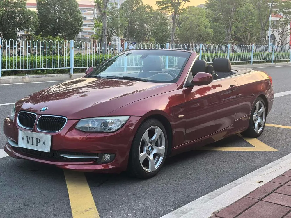 BMW 3-Series (Import) 320i Convertible Coupe Edition, 2011 — фото 1