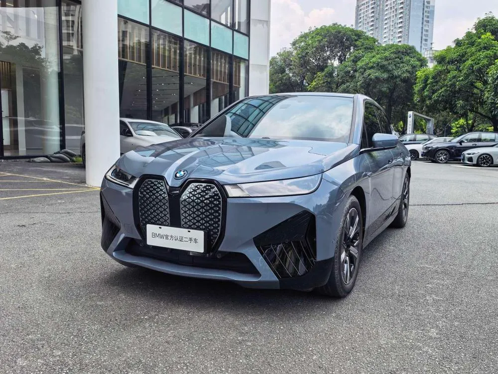 BMW iX, 2023