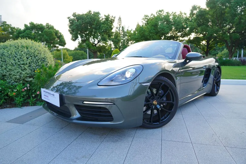Porsche 718, 2023