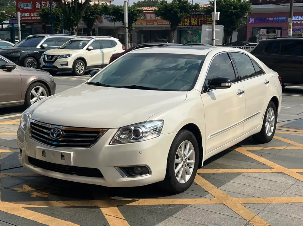 Toyota Camry, 2010