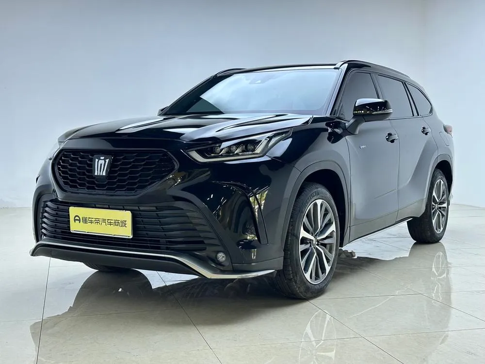 Toyota Crown Kluger, 2024