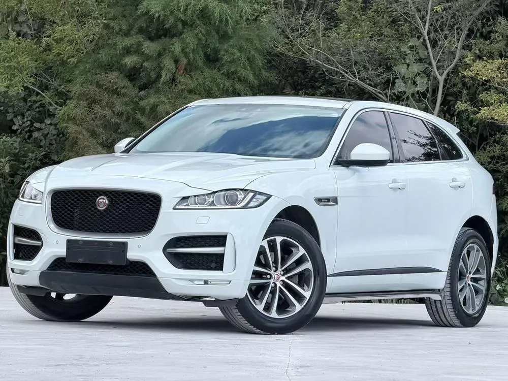 Jaguar F-PACE, 2018
