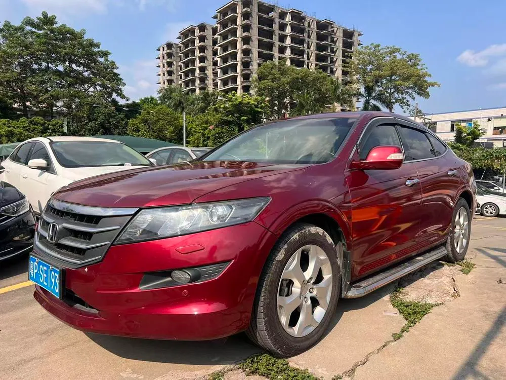 Honda Crosstour, 2012