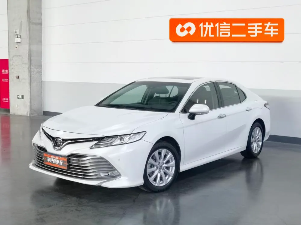 Toyota Camry, 2019