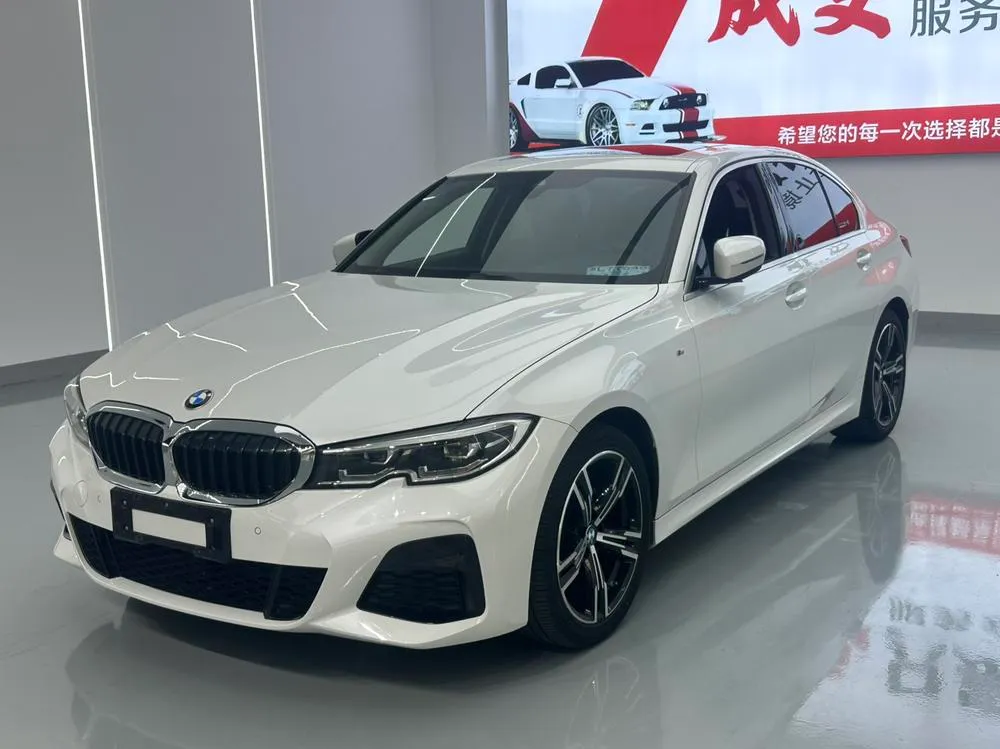 BMW 3-Series 325i M Sport, 2022 — фото 1
