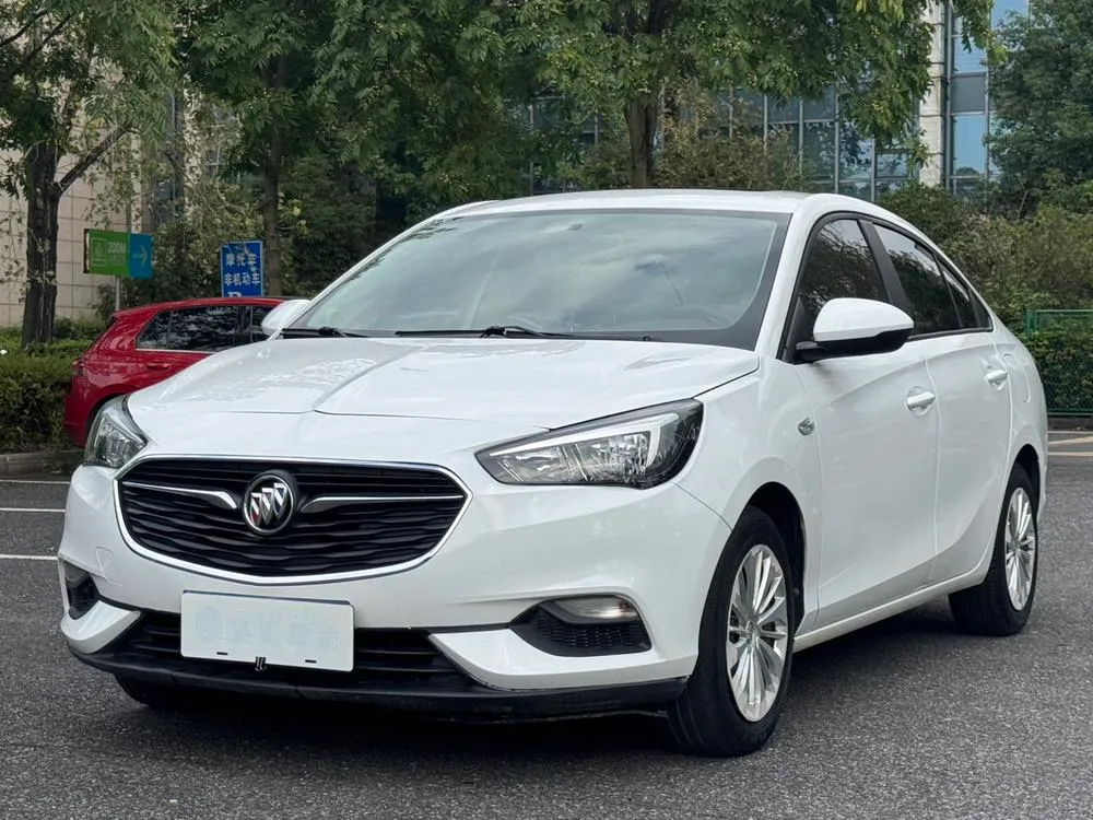 Buick Excelle 15N CVT Elite Version, 2018 — фото 1