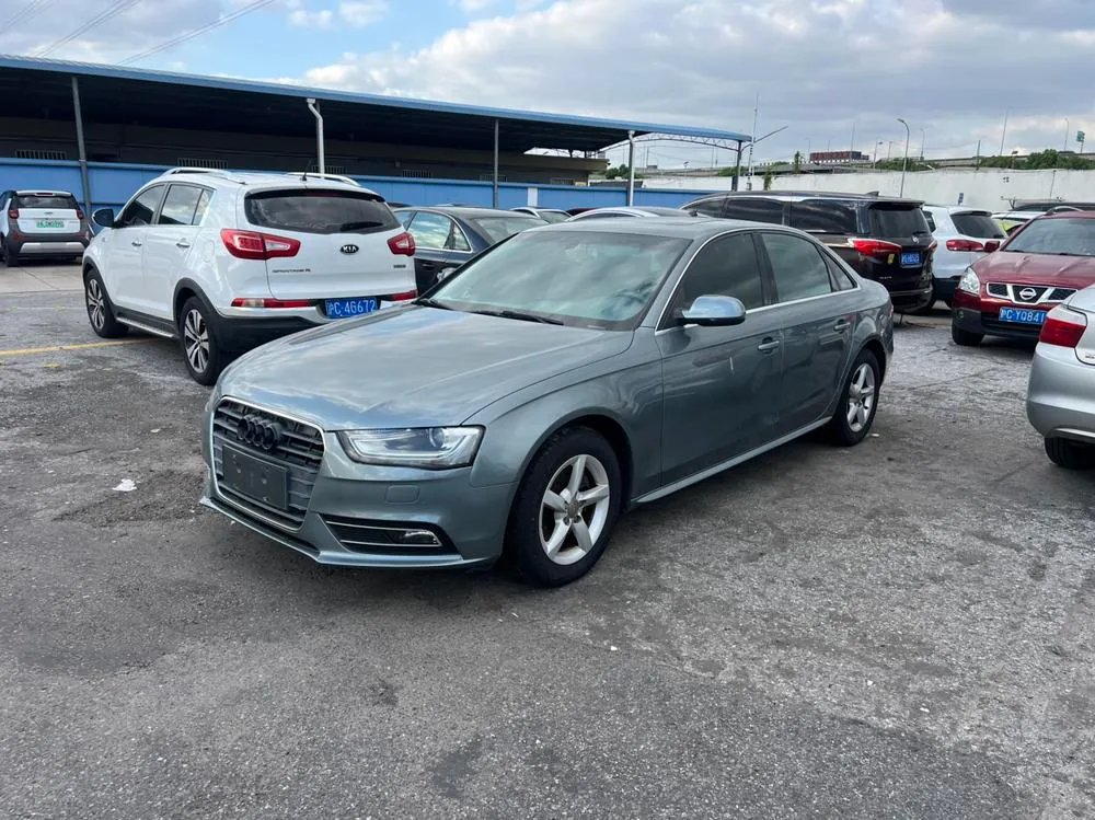 Audi A4L, 2013