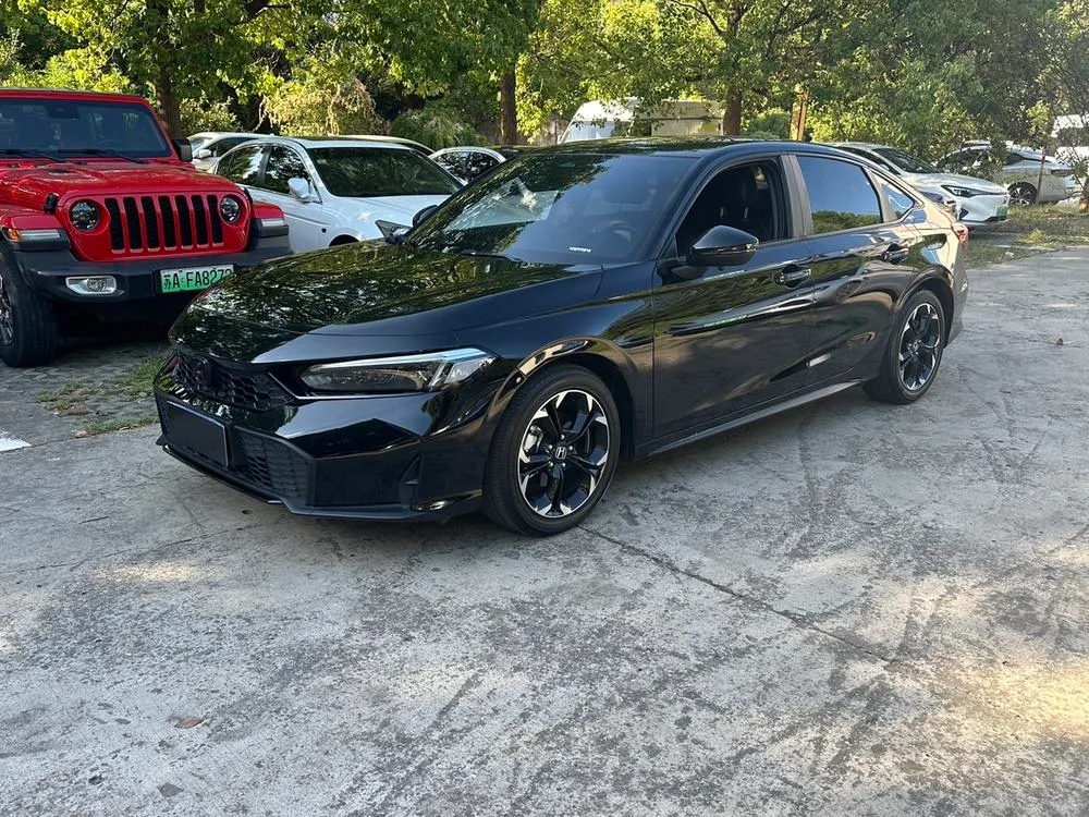 Honda Civic, 2025