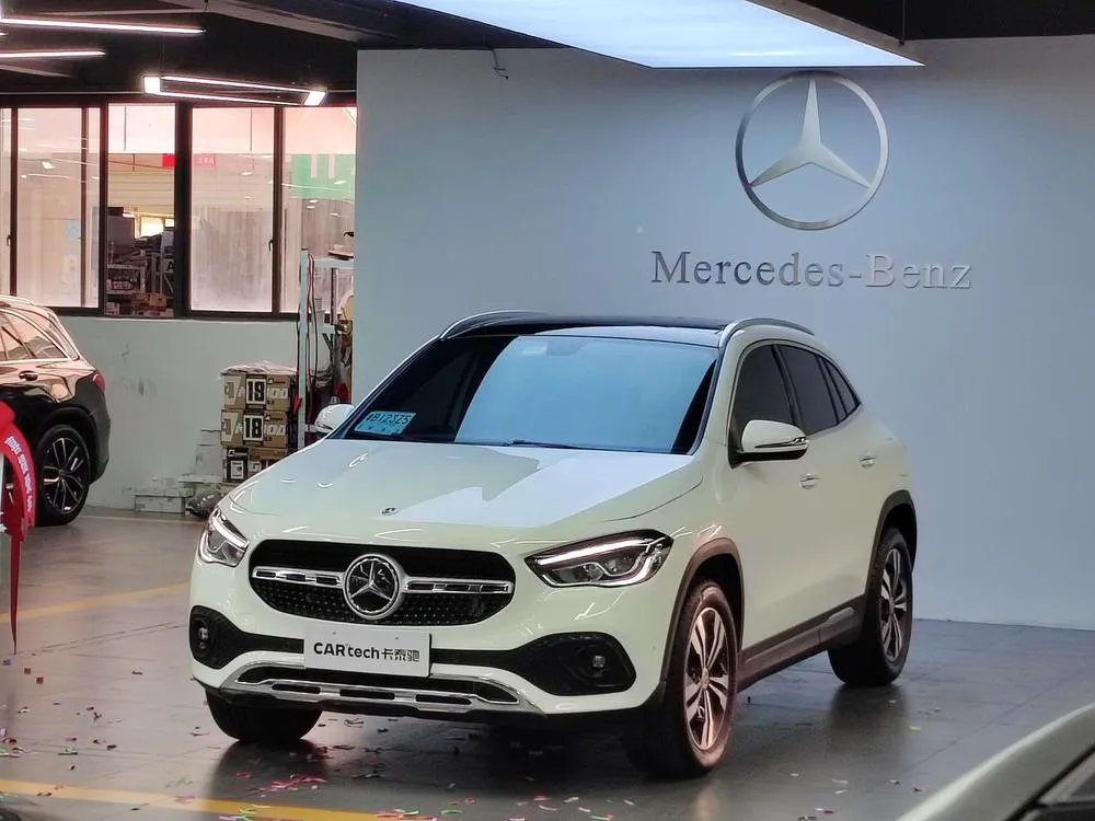 Mercedes-Benz GLA, 2022