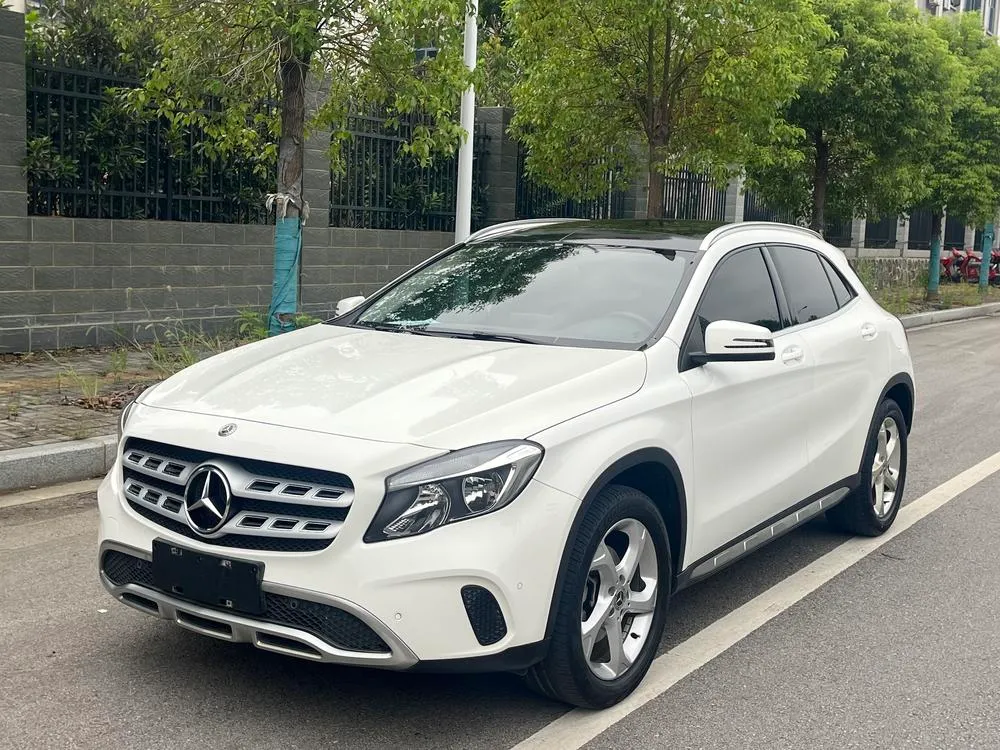 Mercedes-Benz GLA, 2018