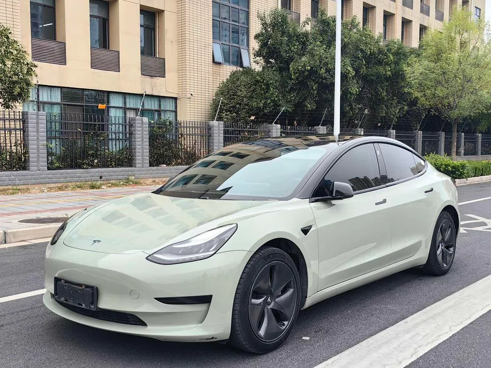 Tesla Model 3, 2020