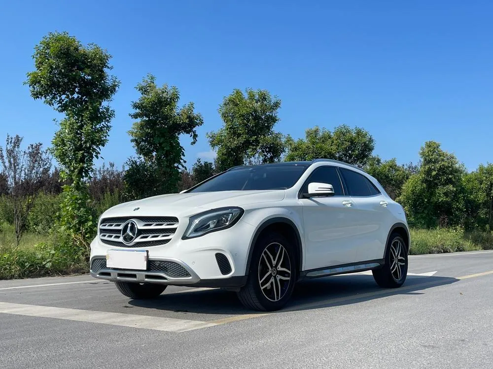 Mercedes-Benz GLA, 2017