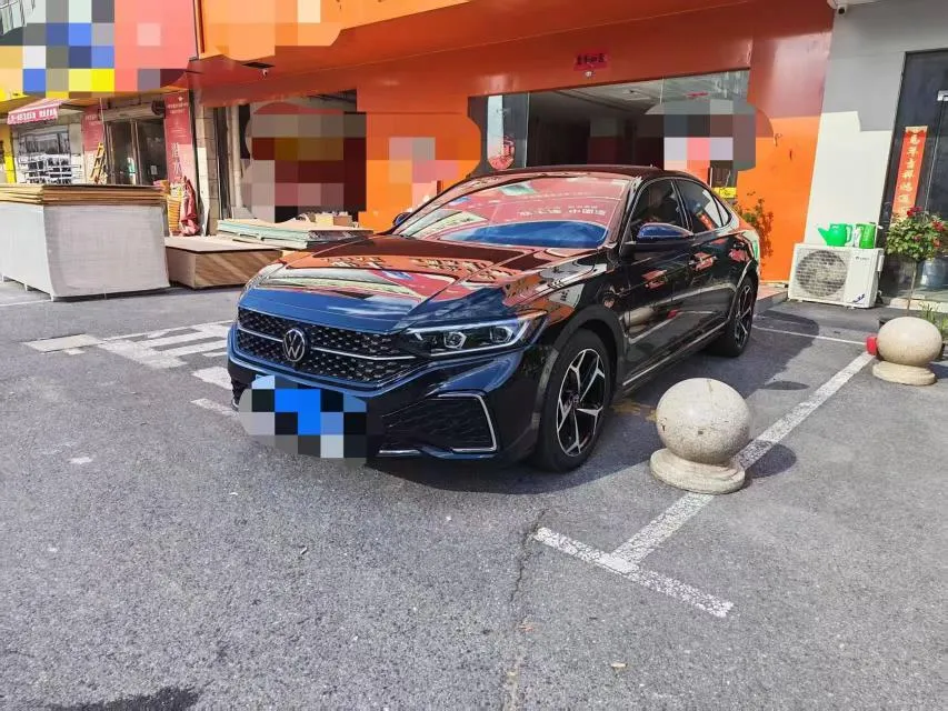 Volkswagen Passat, 2024
