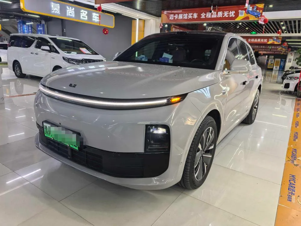 Li Auto L6, 2025