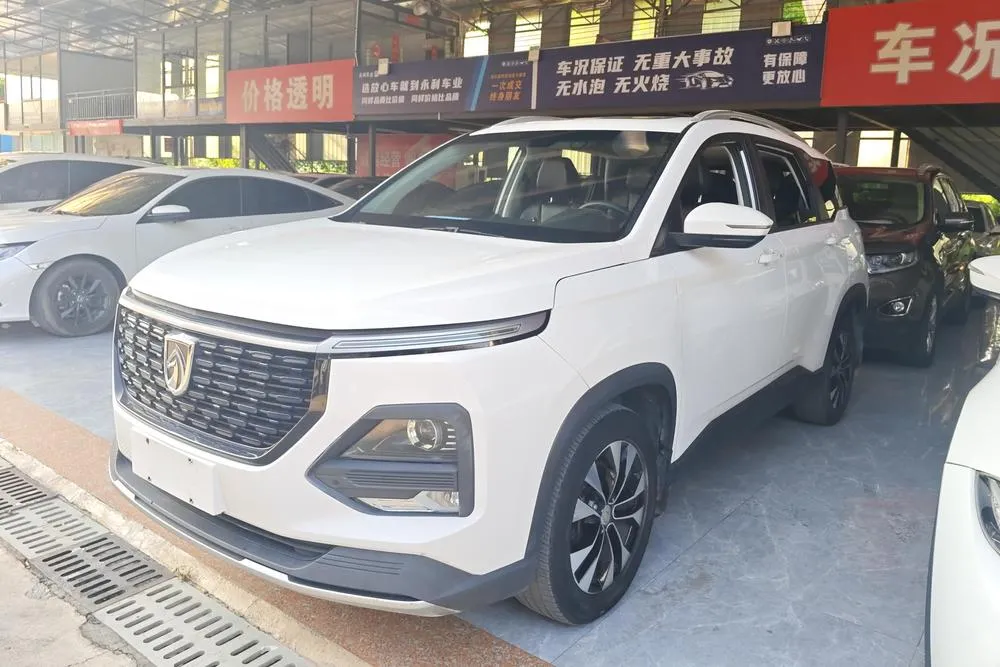 Baojun 530 1.5T CVT Premium Connected Version 6 Seater, 2020 — фото 1