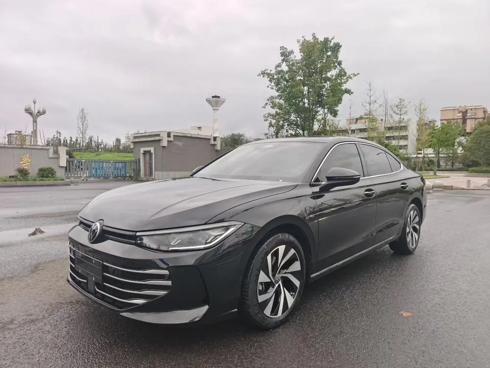 Volkswagen Passat, 2025
