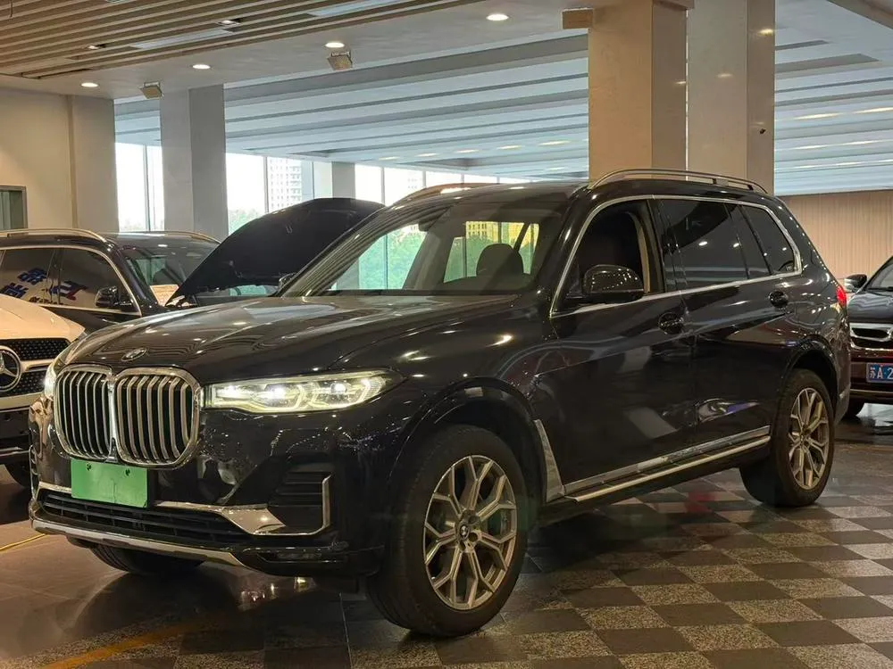 BMW X7 xDrive40i Leading Version Luxury, 2019 — фото 1