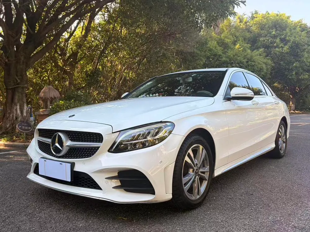 Mercedes-Benz C-Class, 2020