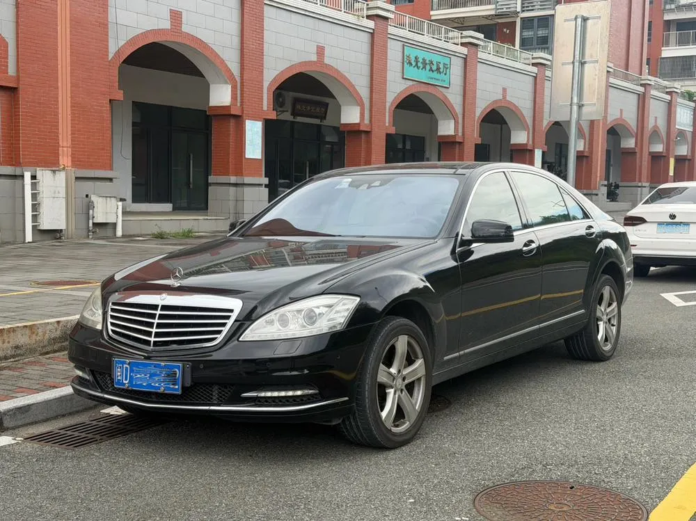 Mercedes-Benz S-Class, 2010