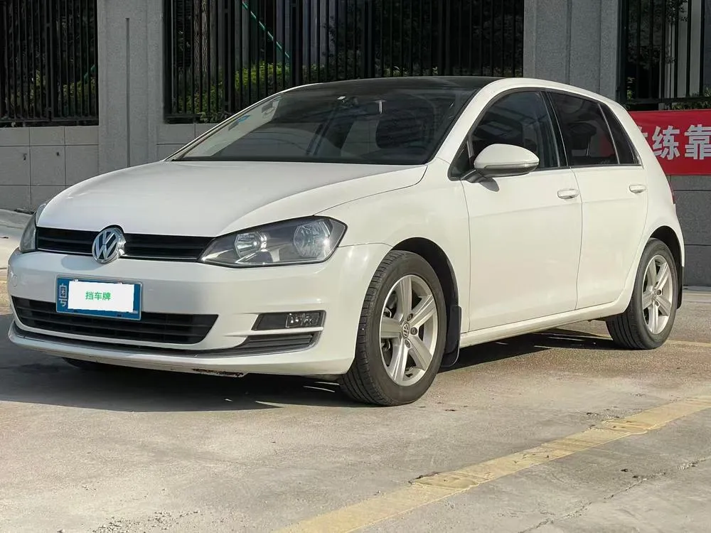 Volkswagen Golf, 2014