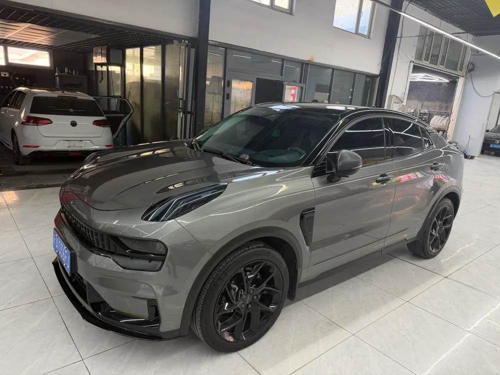 Lynk & Co 01, 2021