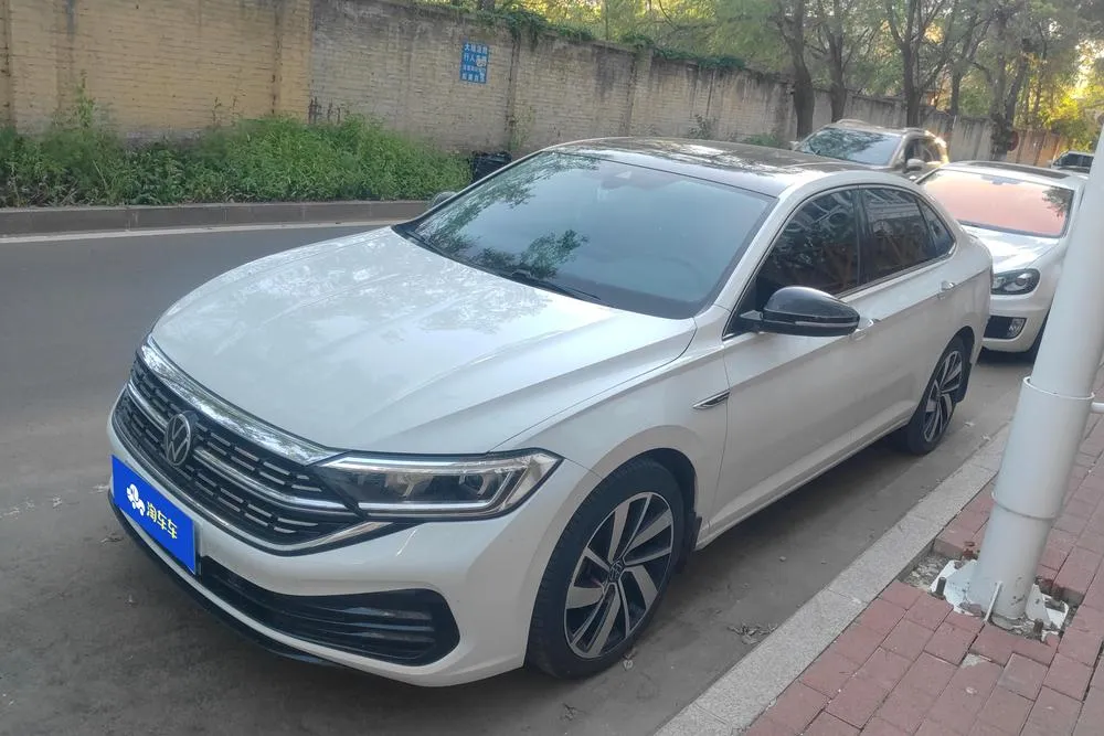 Volkswagen Sagitar, 2023