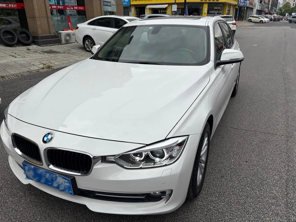 BMW 3-Series, 2013