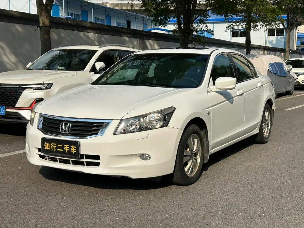 Honda Accord, 2010