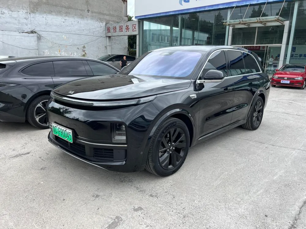 Li Auto L8, 2023