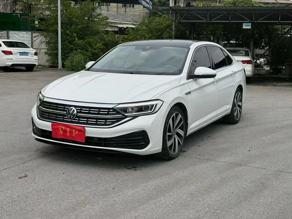 Volkswagen Sagitar, 2023